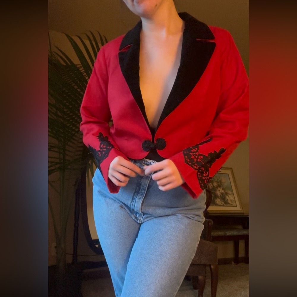 Vintage Elegant Red and Black Bolero Jacket